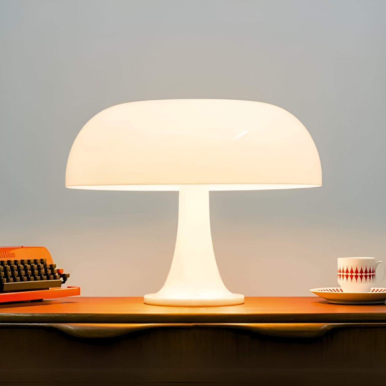 Lunara Table Lamp